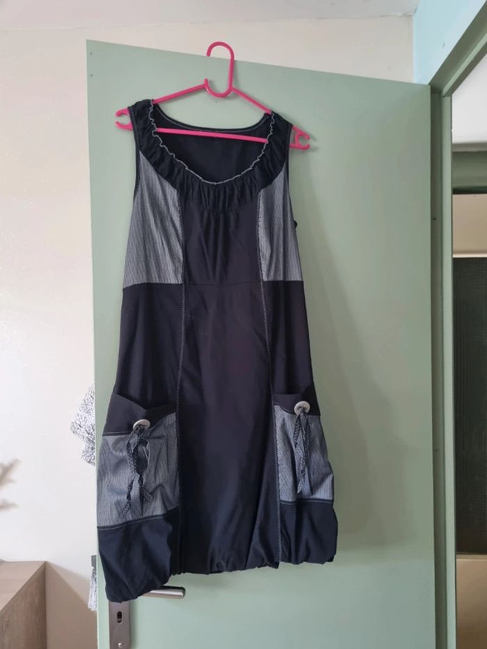 Robe sans manches