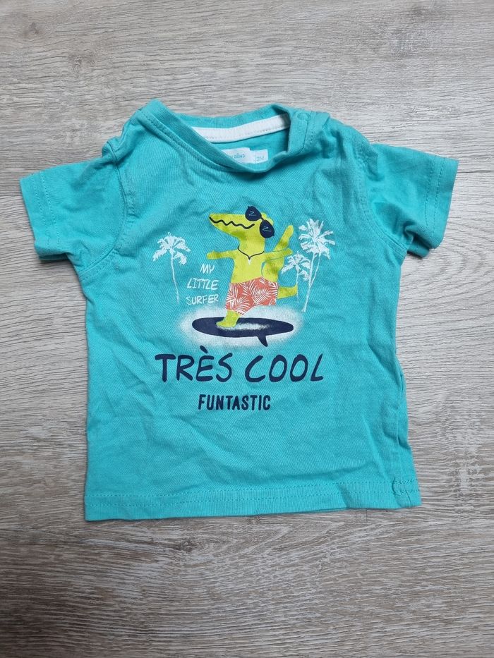Tee shirt 3 mois tres bonne etat