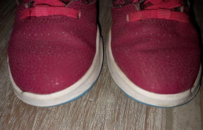Baskets taille 31 - photo numéro 4