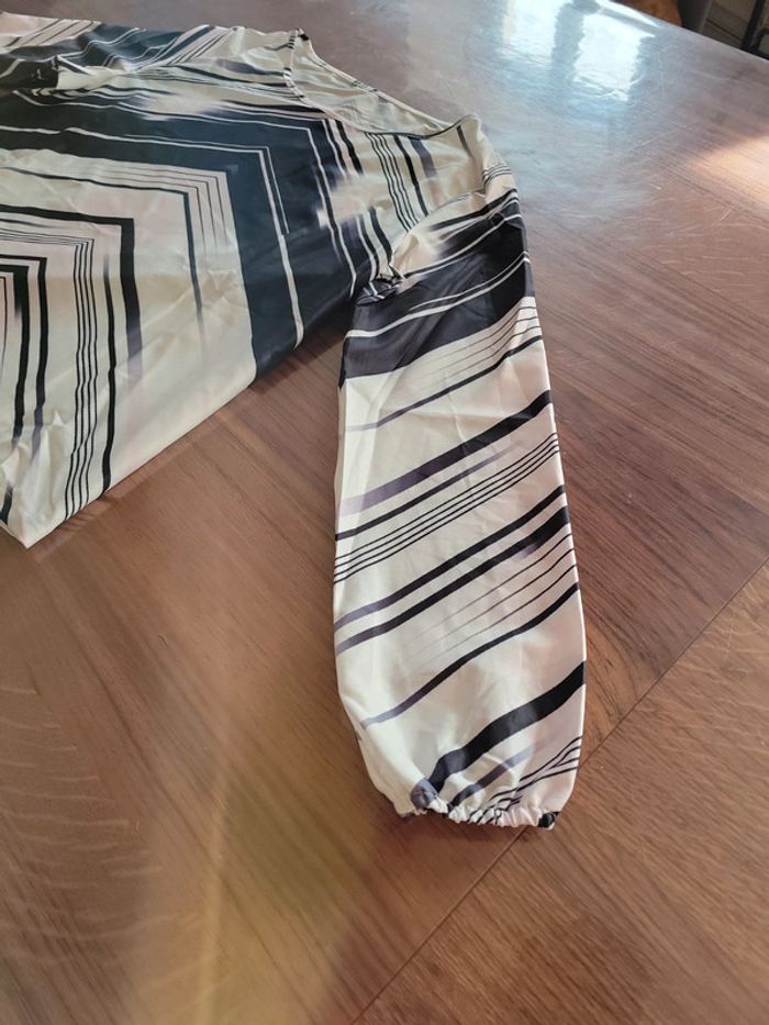 3 blouses femme taille 36 - photo numéro 10