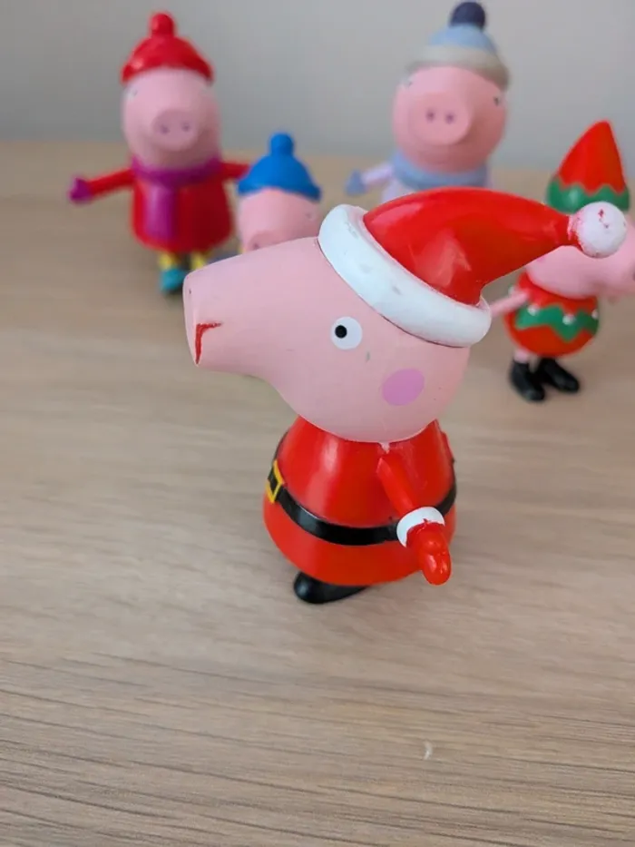 Lot de 4 figurines Peppa pig - photo numéro 5