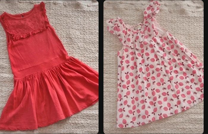 Lot de 2 robes taille 5 ans
