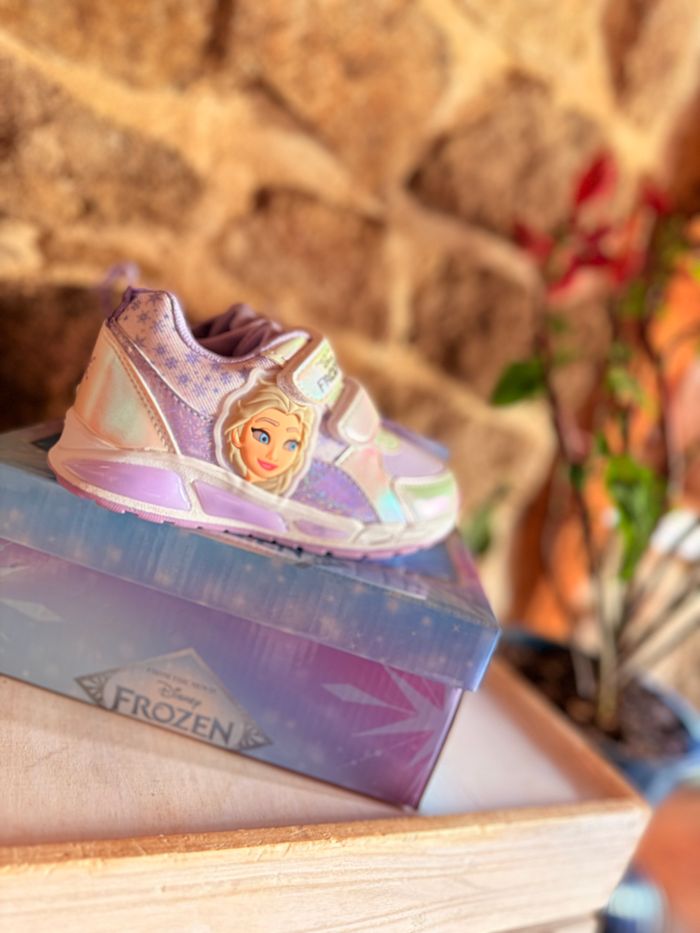 Basket Frozen lumineuse - photo numéro 4