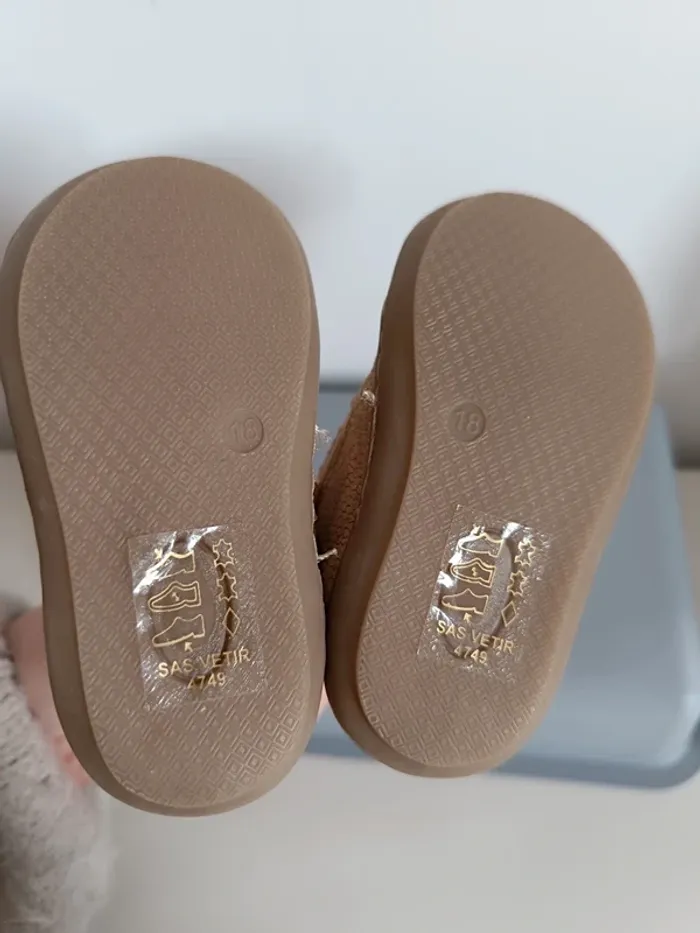 Chaussures bébé - photo numéro 4