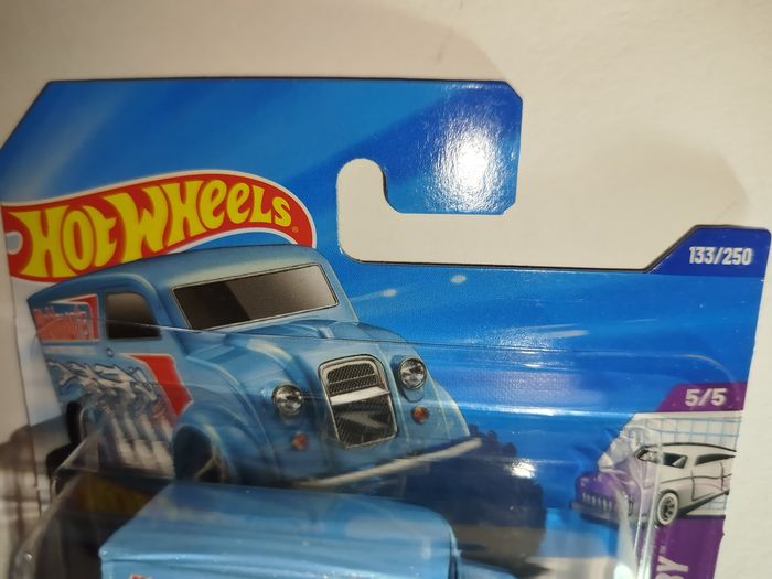Hot Wheels Monster Dairy Delivery 2025 - photo numéro 9