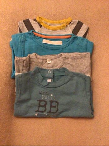 Lot de 4 t-shirt  1 mois