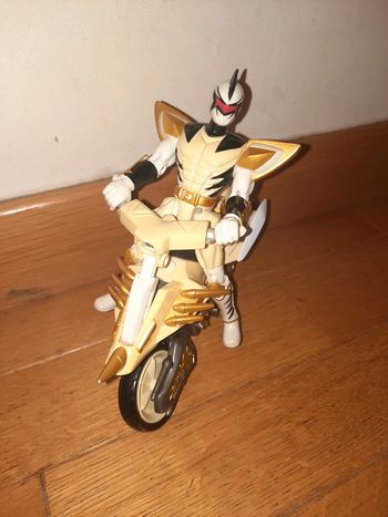 Power Rangers Dino Thunder blanc avec aeroglisseur
