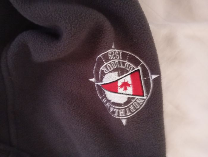 Veste polaire Northland neuve sans étiquette - photo numéro 4