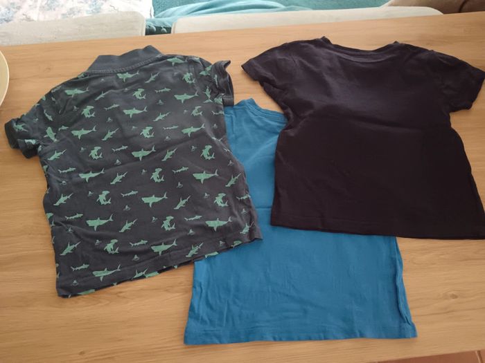 Lot 2 t-shirt et polo 4 ans - photo numéro 2