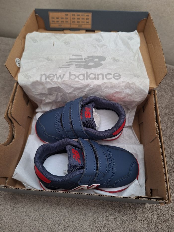 Chaussures basket New balance taille 22 bleu