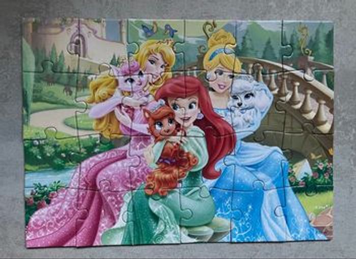Puzzle Princesses Disney - photo numéro 3