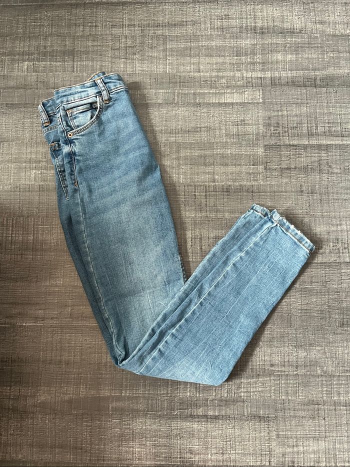 Jean bleu taille 34XS - photo numéro 2
