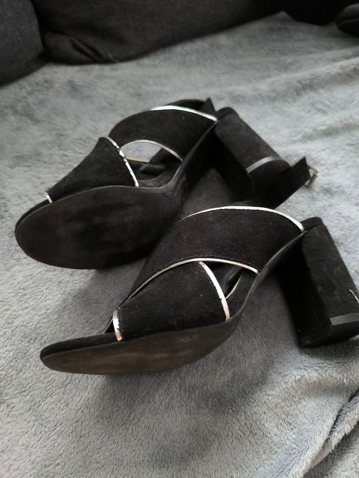 Sandales taille39 portés 2 fois - photo numéro 2