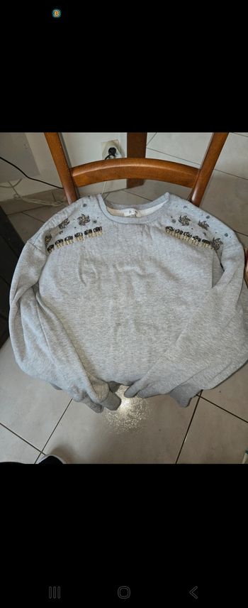 Pull gris