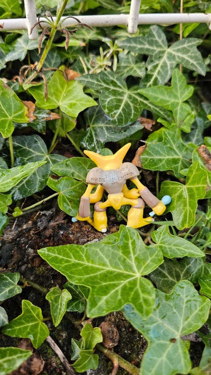 Super figurine Pokemon Nintendo tomy C.G.T.S.J alakazam - photo numéro 5