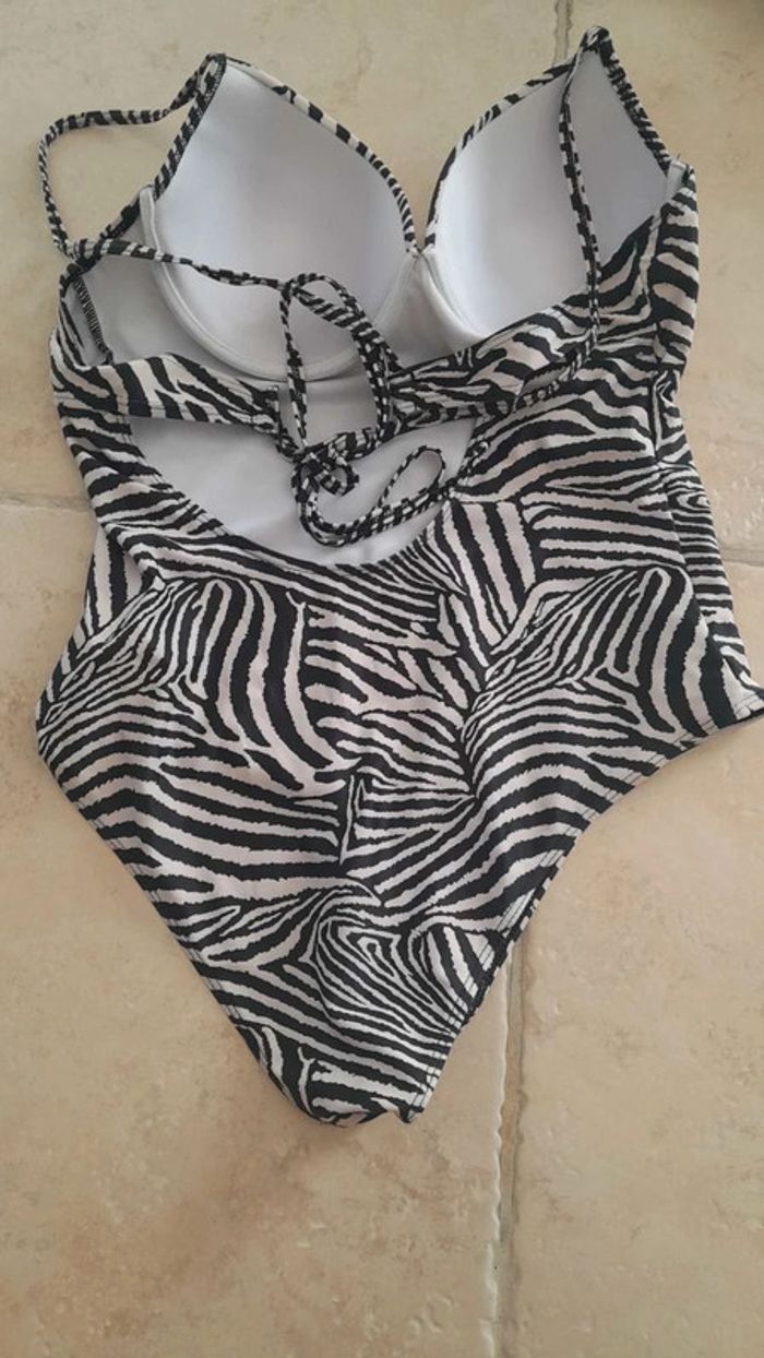 Maillot zèbre - photo numéro 2