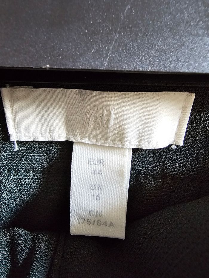 Pantalon HetM taille 44 - photo numéro 4