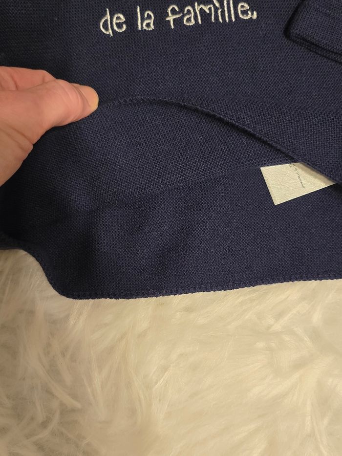 Neufs (non portés) 🏷🏷💙🤩😍 superbe pull et teeshirt ml 12 mois garçon 💙🤩😍 - photo numéro 3