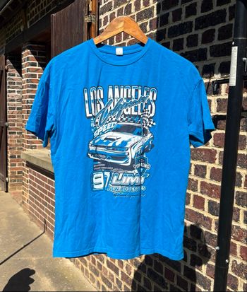 Tshirt bleu avec dessin voiture - Taille 11-12 ans