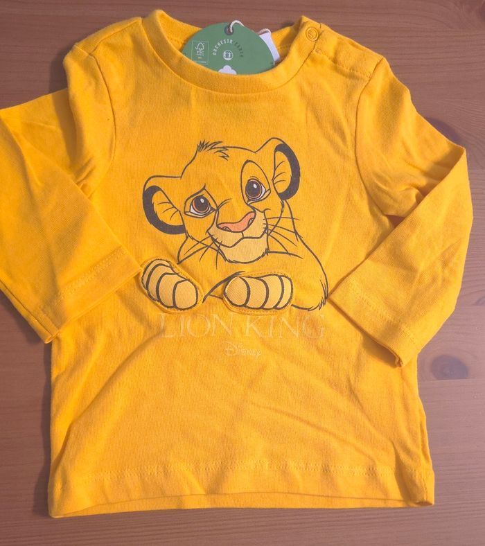 (Neufs non portés) 🏷 sweat et teeshirt ml  winnie/simba 6mois garçon 🥰😍😍 - photo numéro 6