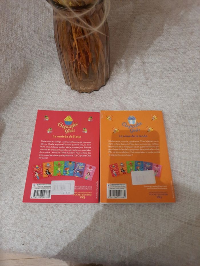 Lot de 2 livres cupcake girls tome 1 et 2 - photo numéro 3