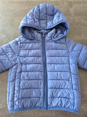 Veste bleu à capuche