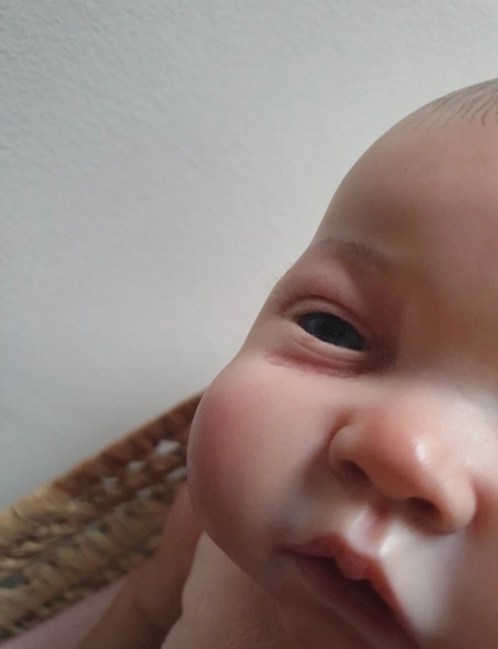 Bebe reborn authentique reborn avec certificat. - photo numéro 5