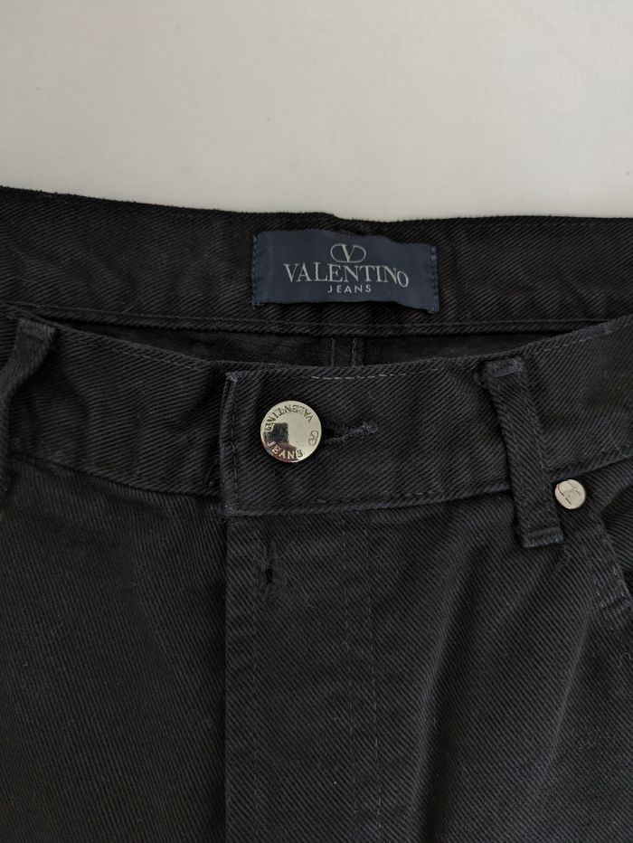 Jean droit noir - Valentino - taille 34 (FR 44) - photo numéro 8