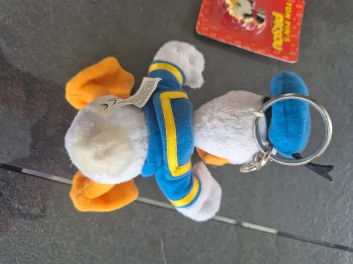 Porte Clé Donald - Disney - photo numéro 3