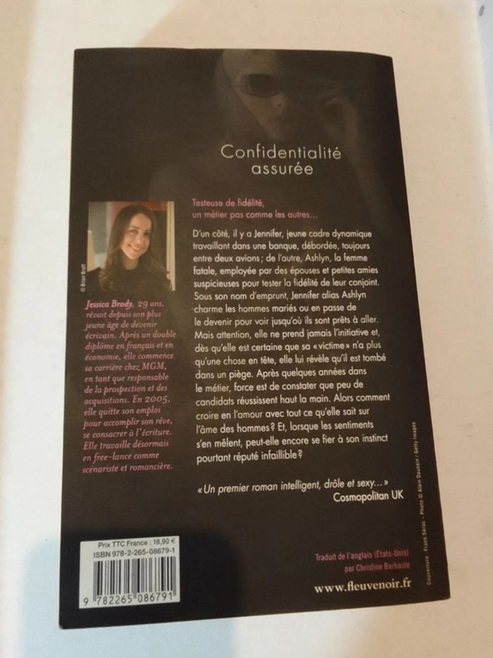 Jessica Brody - Confidentialité assurée - photo numéro 2