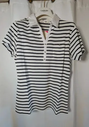 Tee-shirt col polo à rayures taille 1 neuf