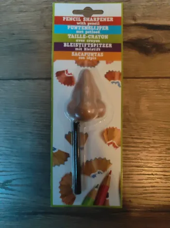 Taille crayon nez neuf