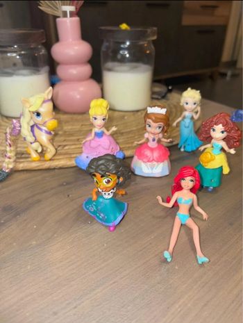 Figurines princesses Disney Polly Pocket