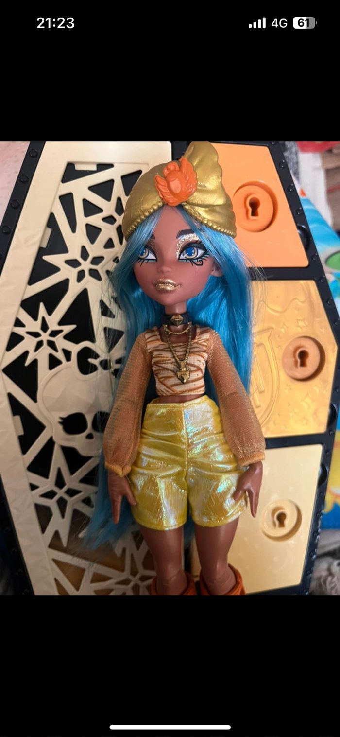 Poupée monster high g3 cleo de nile