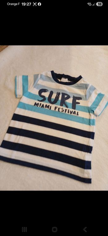 T.shirt bébé taille 12 mois