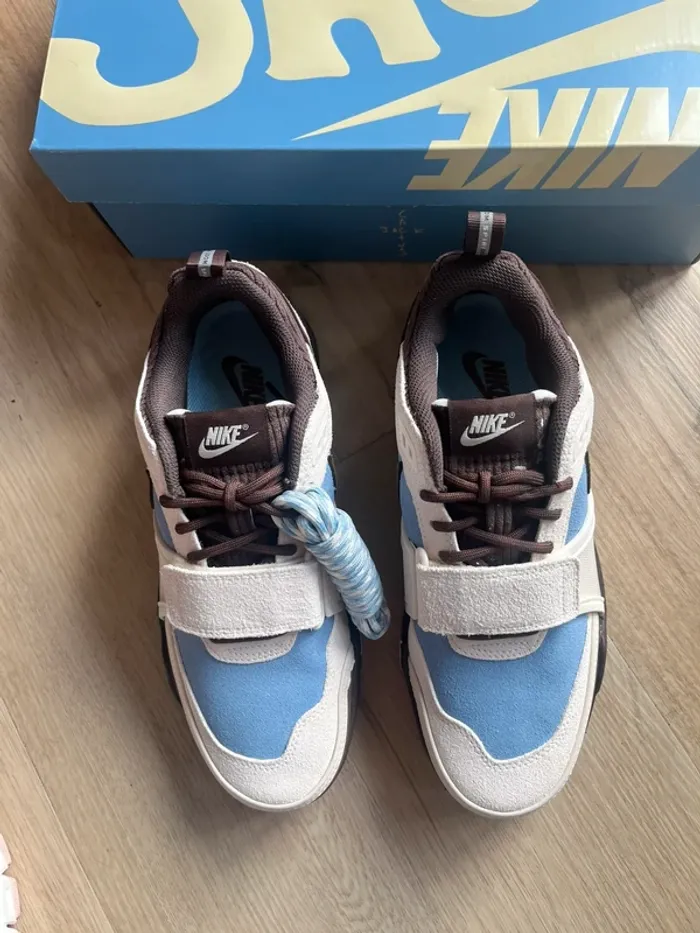 Nike X Travis Scott Zoom Field Jaxx Leche Blue Taille 39 - photo numéro 3
