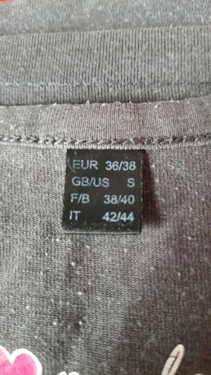 Lot de 4 tee-shirts MC Taille 38/40 - photo numéro 2