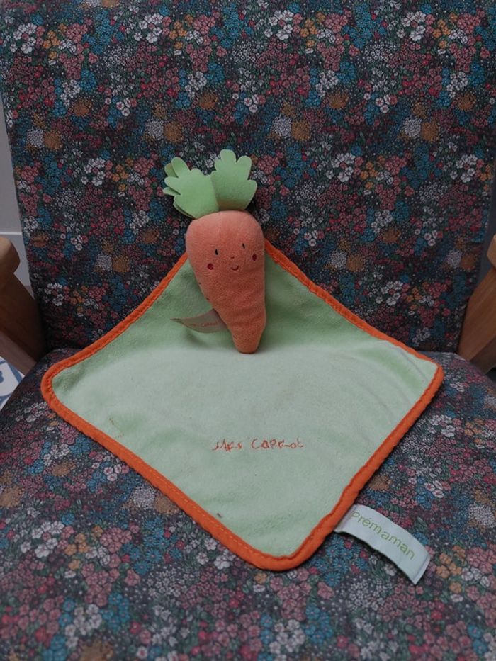 Doudou mouchoir Carotte Premaman