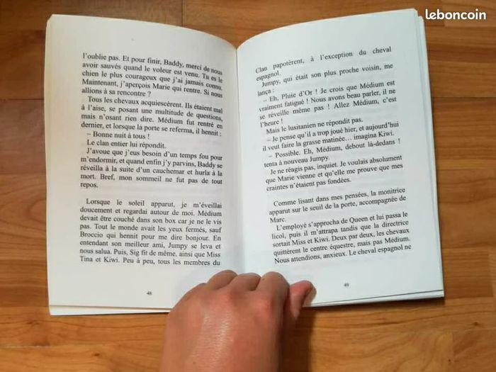 Livre tous au galop - photo numéro 2