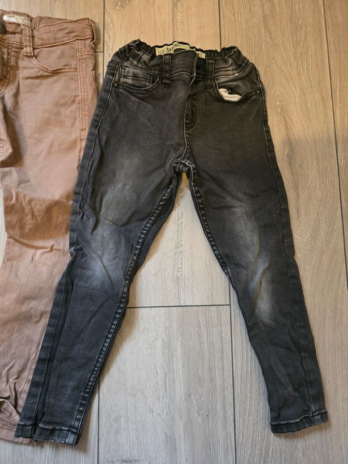 Lot pantalon 5ans - photo numéro 6