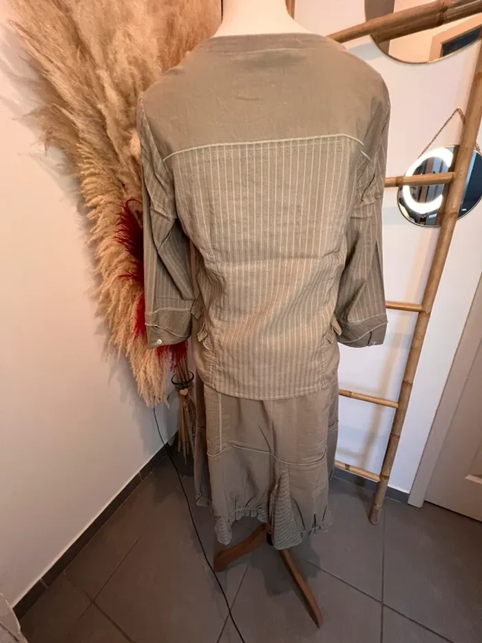Ensemble jupe et veste - photo numéro 7