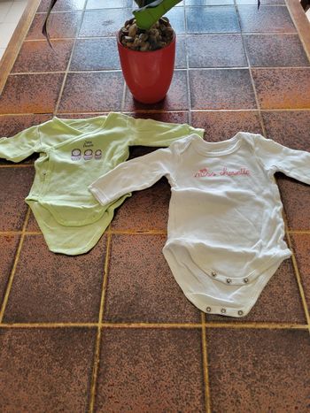 Lot bodies manches longues