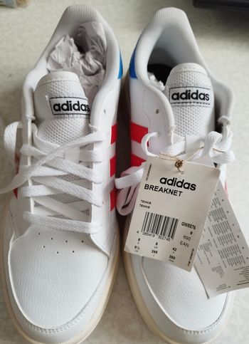 Sneaker Adidas Neuf Bleu Blanc Rouge homme taille 42 jamais porté