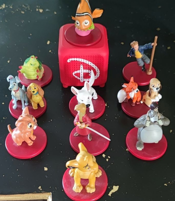 AudioConte Cube et Figurines