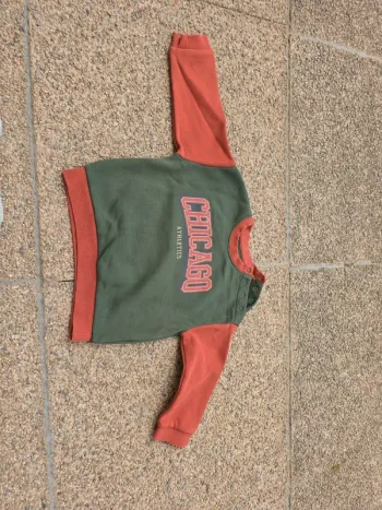 Pull sweat kiabi 24m