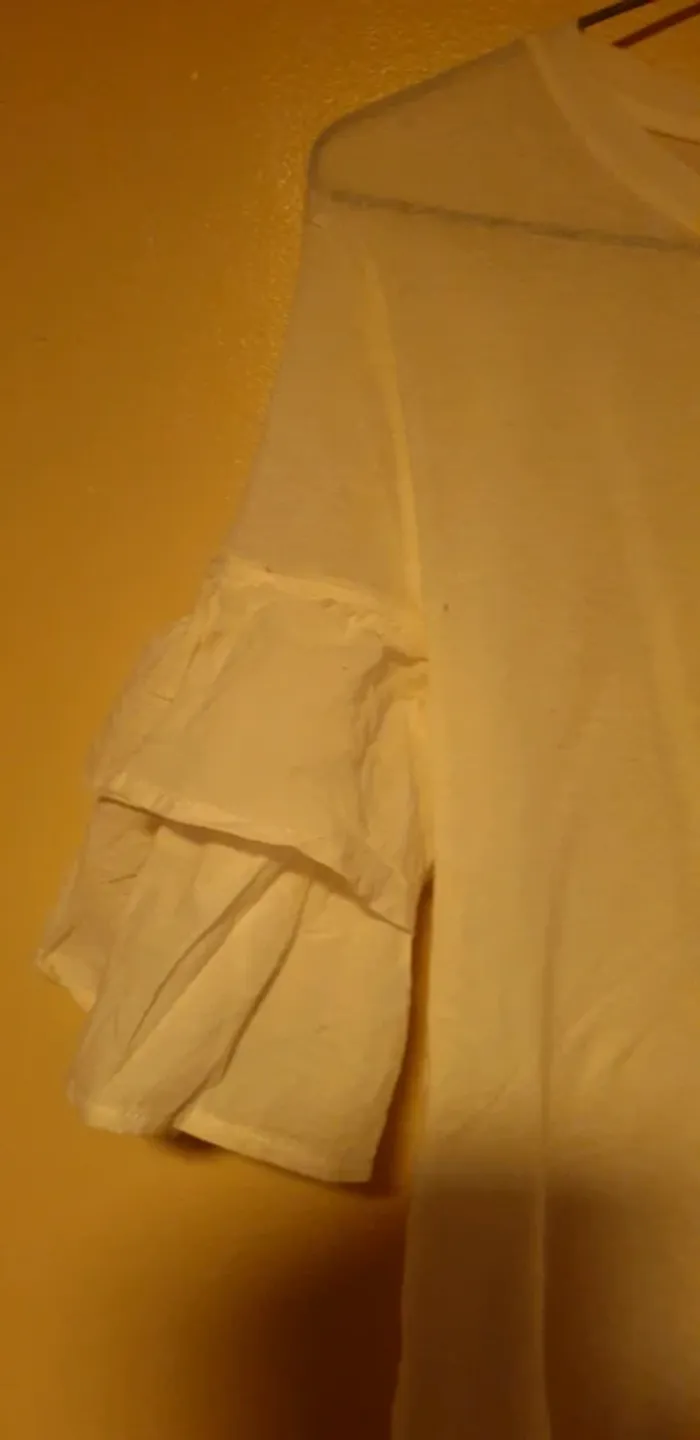 Tee-shirt - photo numéro 2