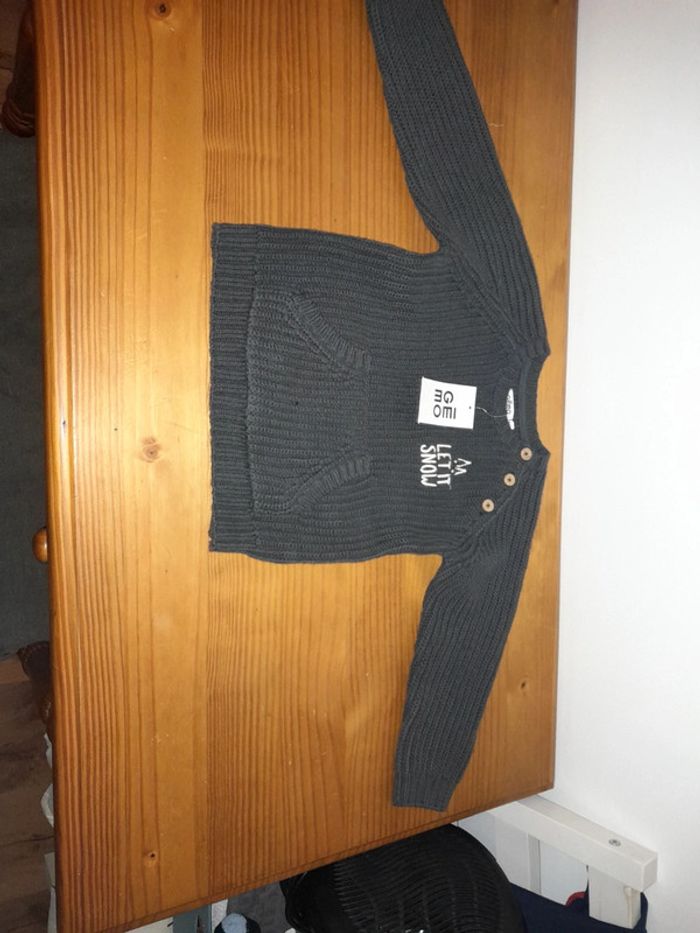 pull neuf grosse maille 24mois Gémo