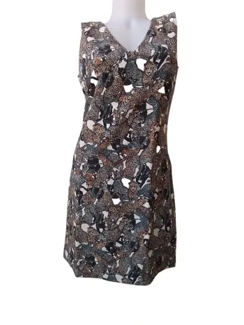 Robe droite assez epaisse