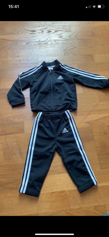 Ensemble adidas