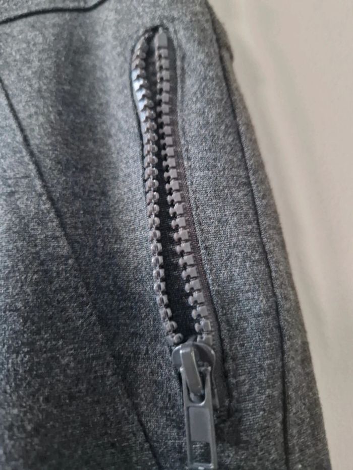 Pantalon femme 🚺 - photo numéro 4